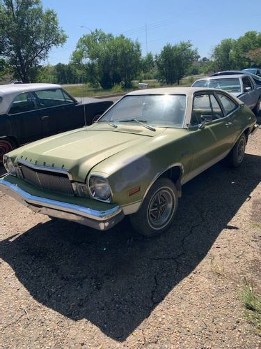 Unknown-Bobcat-1975-Green-17