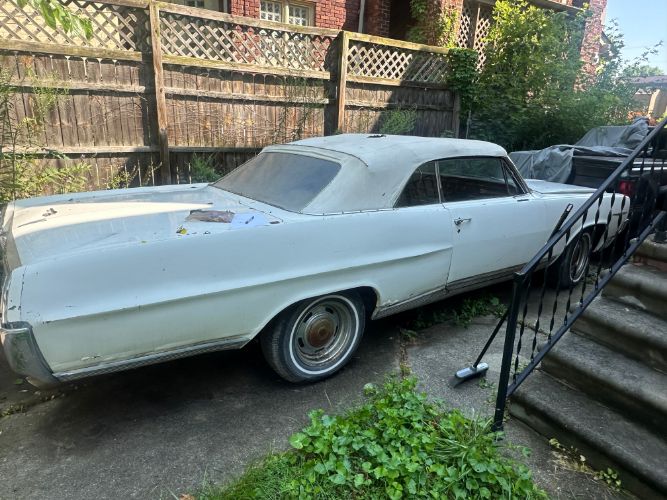 Unknown-Bonneville-1964-White-5