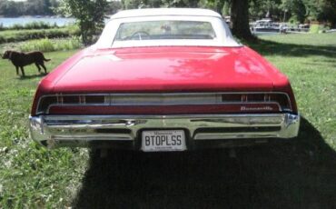 Unknown-Bonneville-1967-Red-White-5
