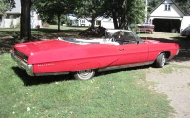 Unknown-Bonneville-1967-Red-White-7