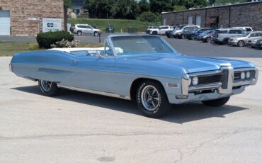 Unknown-Bonneville-1968-Alpine-Blue-Blue-ampamp-White-15