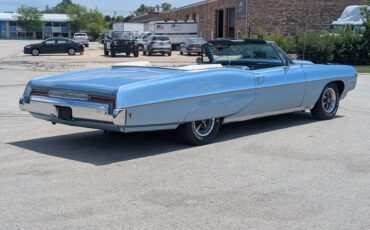 Unknown-Bonneville-1968-Alpine-Blue-Blue-ampamp-White-17