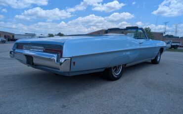 Unknown-Bonneville-1968-Alpine-Blue-Blue-ampamp-White-2