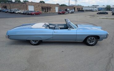 Unknown-Bonneville-1968-Alpine-Blue-Blue-ampamp-White-24