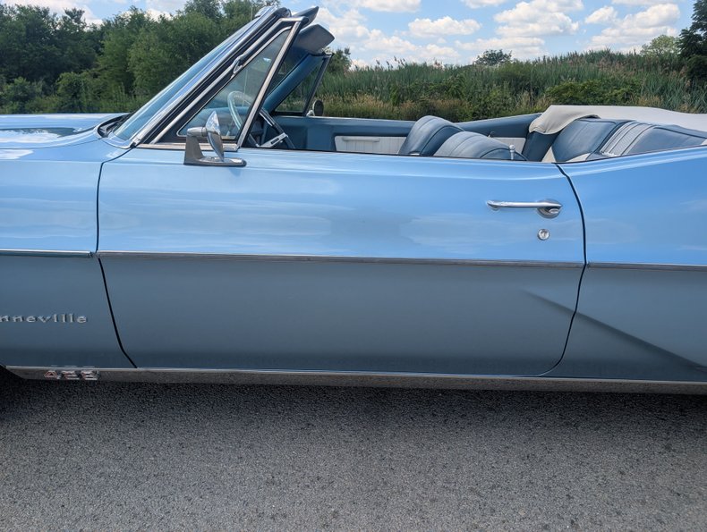 Unknown-Bonneville-1968-Alpine-Blue-Blue-ampamp-White-34