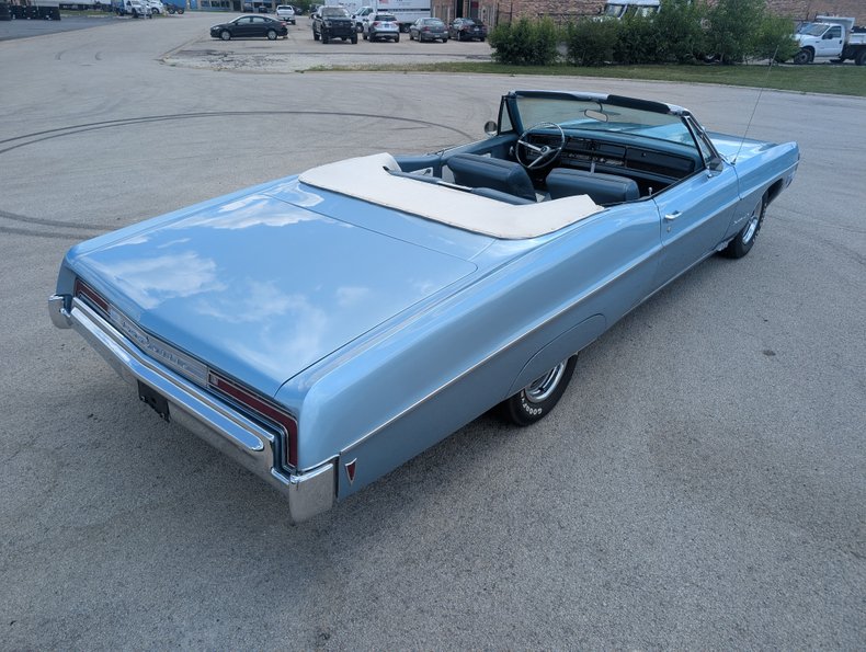 Unknown-Bonneville-1968-Alpine-Blue-Blue-ampamp-White-49