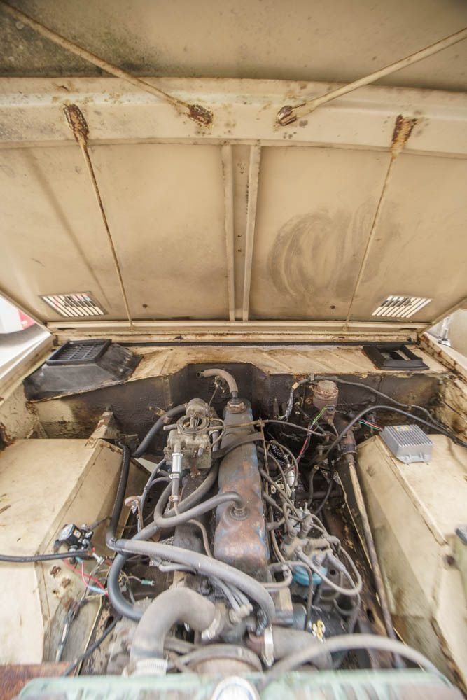Unknown-Bronco-1966-Sahara-Beige-exterio-Tan-22