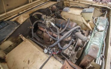 Unknown-Bronco-1966-Sahara-Beige-exterio-Tan-23
