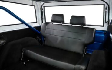 Unknown-Bronco-1966-Velocity-Blue-Metall-Black-1
