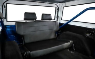 Unknown-Bronco-1966-Velocity-Blue-Metall-Black-13
