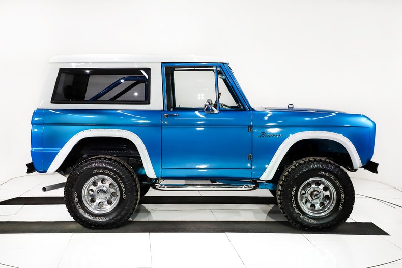 Unknown-Bronco-1966-Velocity-Blue-Metall-Black-25