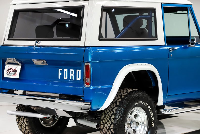 Unknown-Bronco-1966-Velocity-Blue-Metall-Black-29