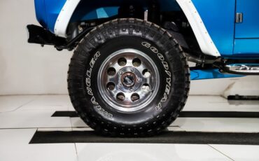 Unknown-Bronco-1966-Velocity-Blue-Metall-Black-3