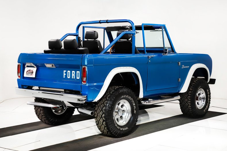 Unknown-Bronco-1966-Velocity-Blue-Metall-Black-39