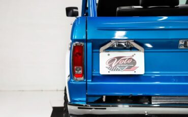 Unknown-Bronco-1966-Velocity-Blue-Metall-Black-43