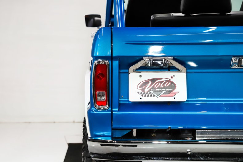 Unknown-Bronco-1966-Velocity-Blue-Metall-Black-43