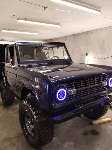 Unknown-Bronco-1967-Blue-4