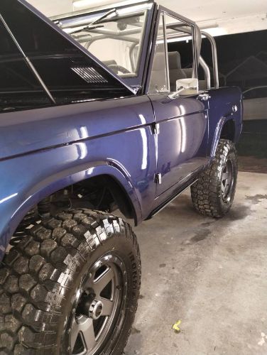 Unknown-Bronco-1967-Blue-5