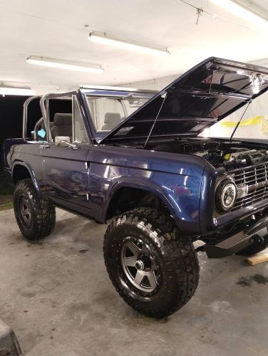 Unknown-Bronco-1967-Blue-7
