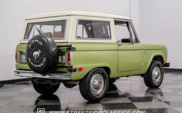 Unknown-Bronco-1968-Lime-Gold-Metallic-Saddle-13