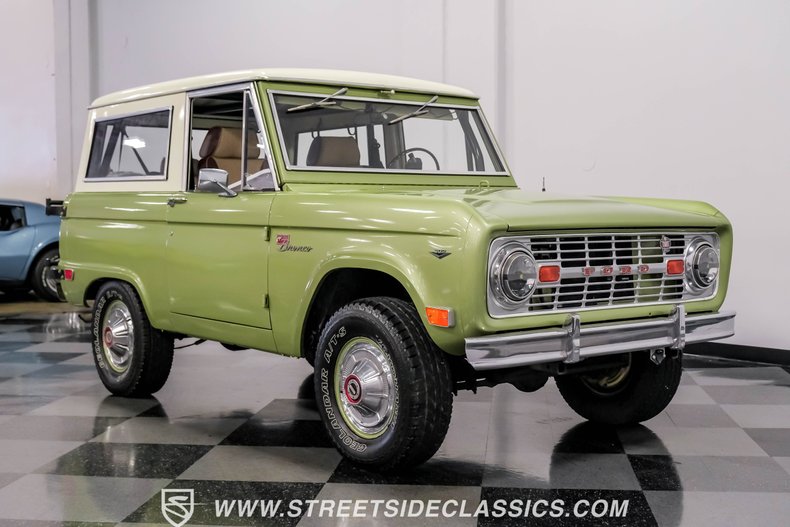 Unknown-Bronco-1968-Lime-Gold-Metallic-Saddle-16