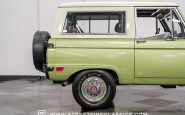 Unknown-Bronco-1968-Lime-Gold-Metallic-Saddle-27