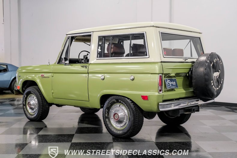 Unknown-Bronco-1968-Lime-Gold-Metallic-Saddle-4
