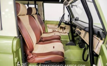 Unknown-Bronco-1968-Lime-Gold-Metallic-Saddle-46
