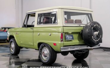 Unknown-Bronco-1968-Lime-Gold-Metallic-Saddle-8