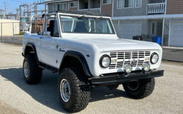 Unknown-Bronco-1968-White-Black-Leather