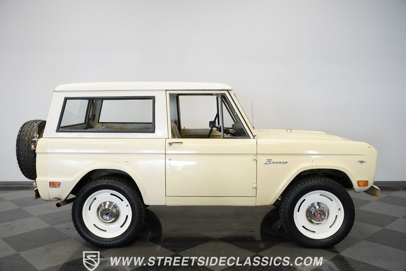 Unknown-Bronco-1968-Yellow-White-16