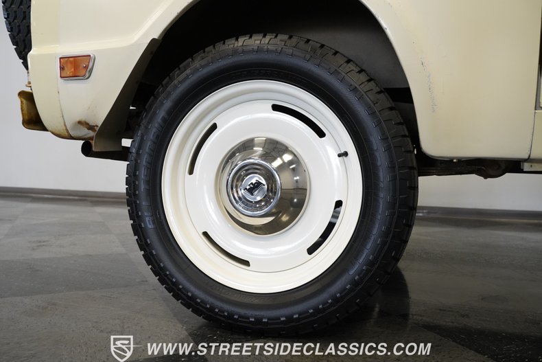 Unknown-Bronco-1968-Yellow-White-25