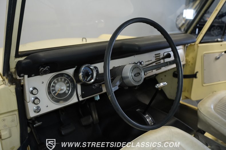 Unknown-Bronco-1968-Yellow-White-35