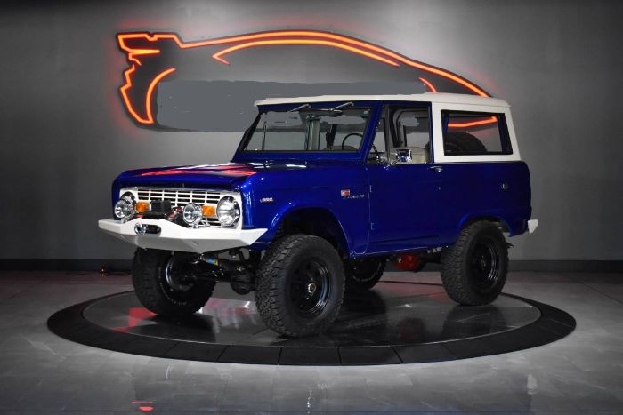 Unknown-Bronco-1969-Blue