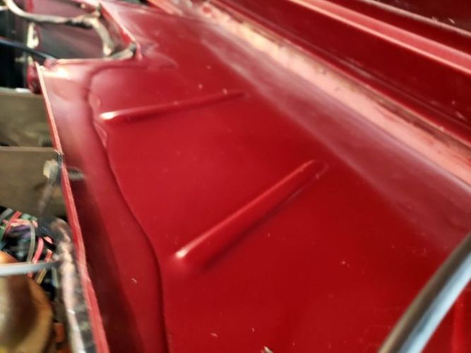 Unknown-Bronco-1969-Burgundy-White-16