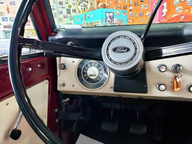 Unknown-Bronco-1969-Burgundy-White-24