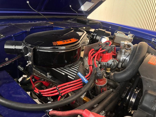 Unknown-Bronco-1969-Dark-Blue-Parchment-19