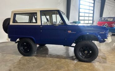 Unknown-Bronco-1969-Dark-Blue-Parchment-2