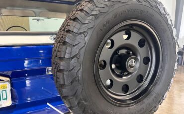 Unknown-Bronco-1969-Dark-Blue-Parchment-24