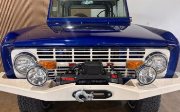 Unknown-Bronco-1969-Dark-Blue-Parchment-47