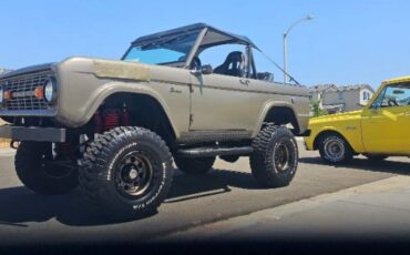 Unknown-Bronco-1969-Gray-Black-1