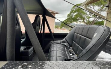 Unknown-Bronco-1969-Gray-Black-9