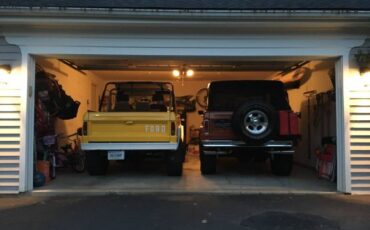 Unknown-Bronco-1969-Orange-Cream-1