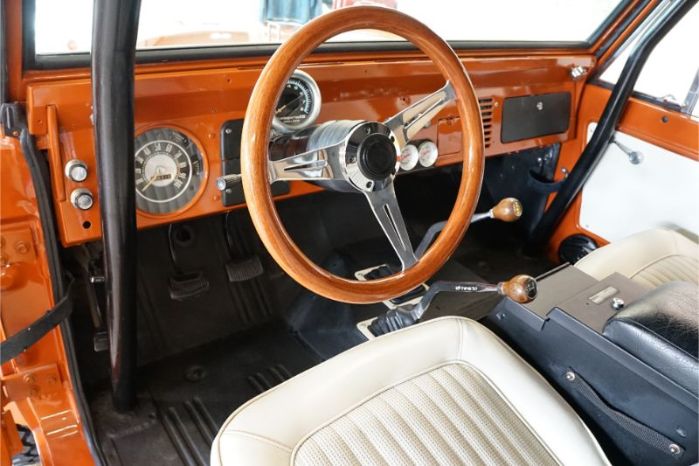 Unknown-Bronco-1969-Orange-Cream-17