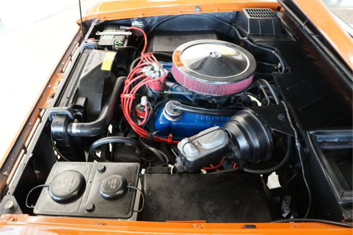 Unknown-Bronco-1969-Orange-Cream-28