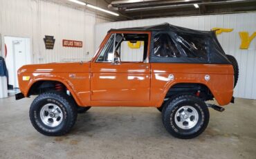 Unknown-Bronco-1969-Orange-Cream-29