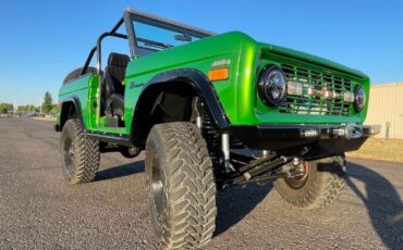 Unknown-Bronco-1970-Green-10