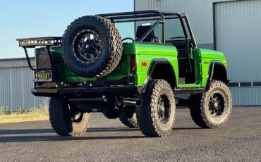 Unknown-Bronco-1970-Green-14