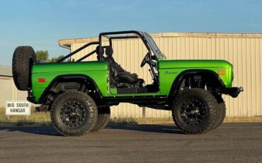 Unknown-Bronco-1970-Green-19