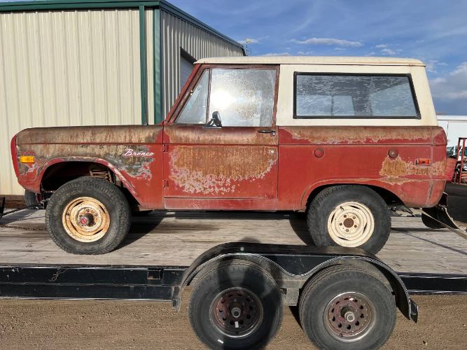 Unknown-Bronco-1970-Orange-14